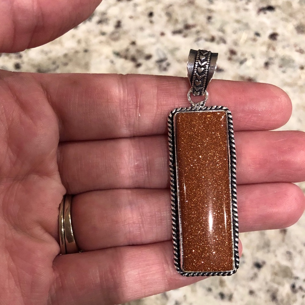 Sunstone pendant